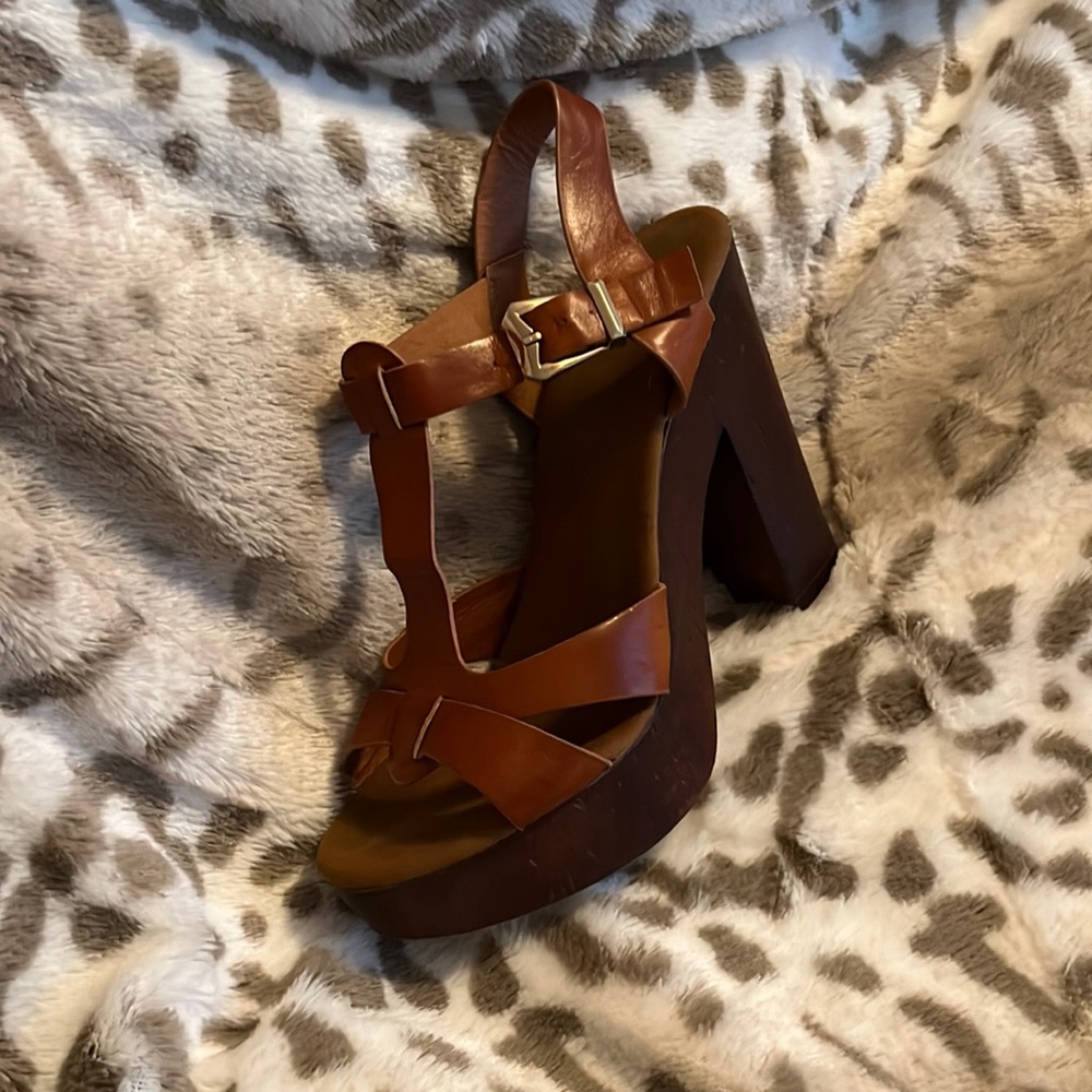 Brown vegan leather strap chunky heels